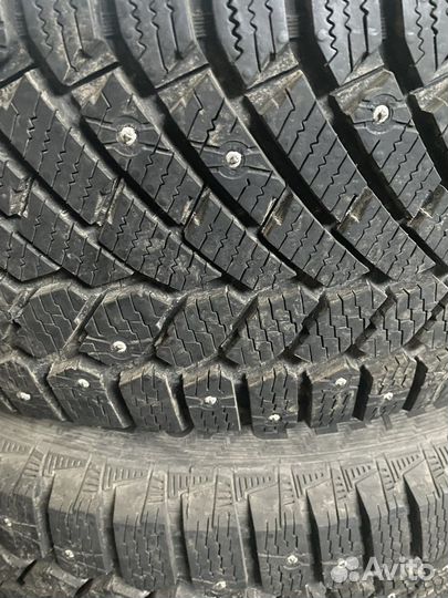 Gislaved Nord Frost 200 255/55 R19 111T