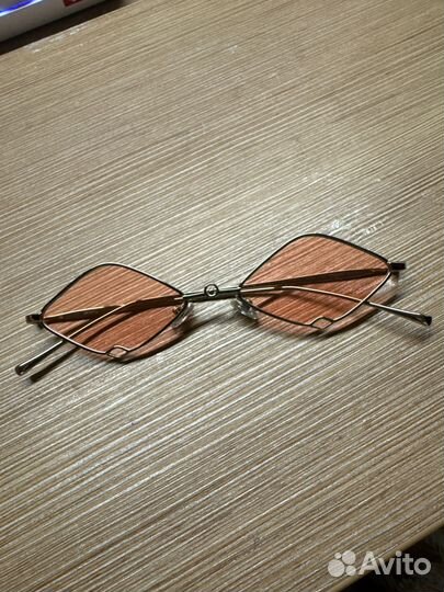 Солнцезащитные очки