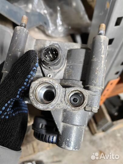 Клапан ускорительный Wabco DAF XF105