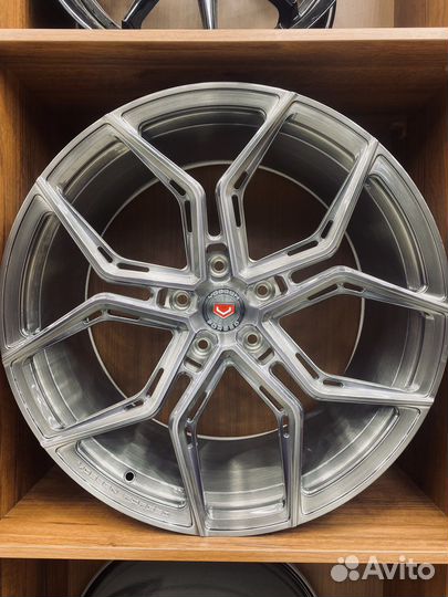 Кованые диски R22 5x130 для Porsche Cayenne