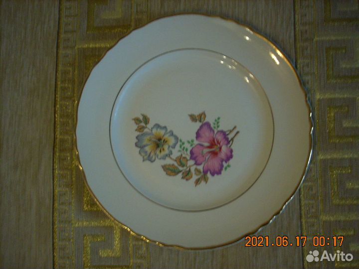 Комплект французских тарелок