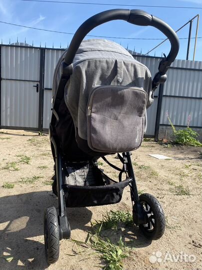 Коляска прогулочная