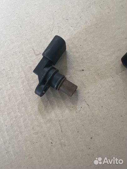 Датчик распредвала 06E905163 Audi 3.2fsi AUK