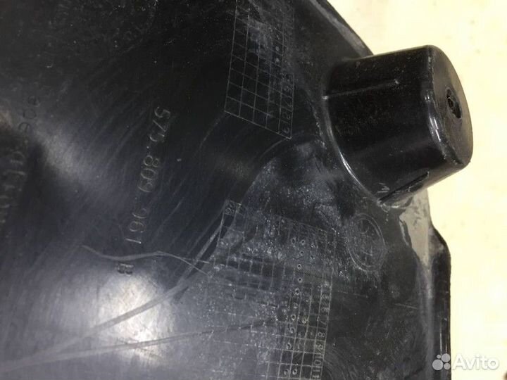 Подкрылок передний левый задняя часть Skoda Karoq