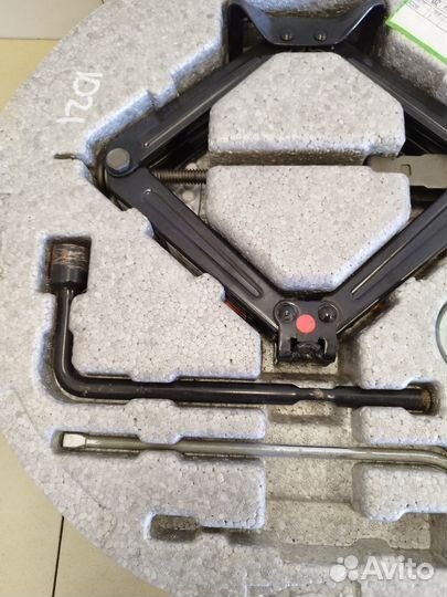 Ящик для инструментов Aveo (T300) 2011