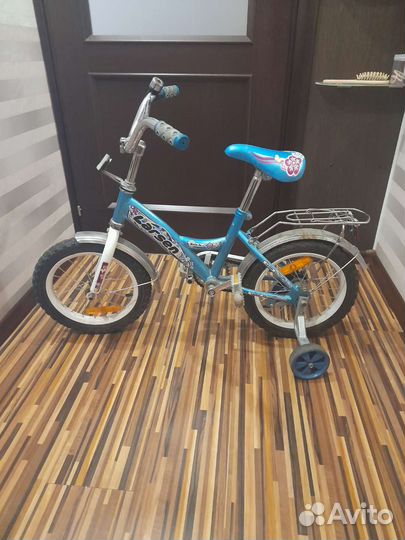 Велосипед 4х колесный