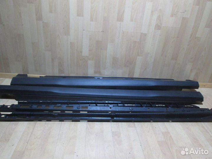 Комплект порогов левый правый Mercedes Benz W292