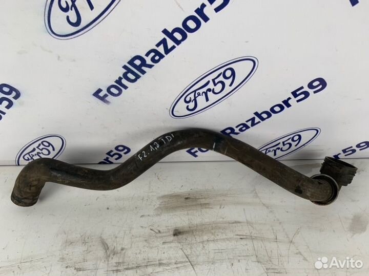 Патрубок системы охлаждения Ford Focus 2 CB4 1.8