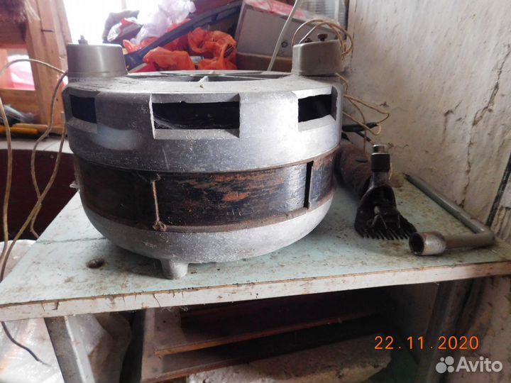 Преобразователь напряжения для стрижки овец