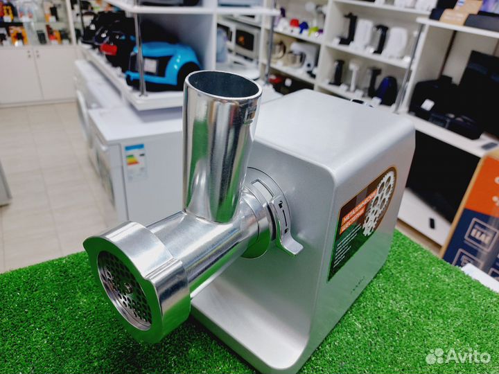 Мощная металлическая мясорубка с соковыжималкой