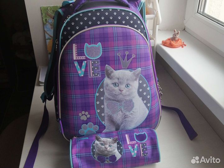 Рюкзак школьный для девочки 1 класс