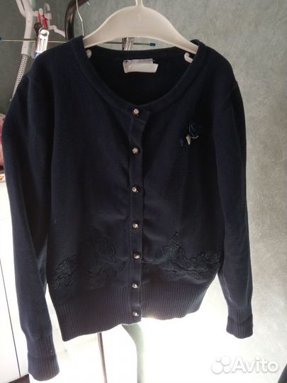 Кофта синего цвета для девочки 7 лет