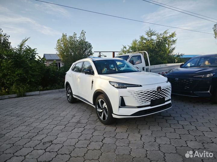 Changan cs55 plus третьего поколения