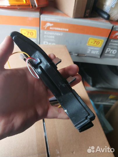 Повторители Black Мультиплазма на Ладу Весту