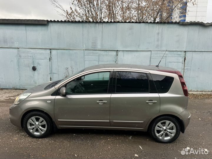 Nissan Note 1.6 AT, 2011, 167 000 км