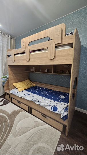 Двухъярусная кровать бу