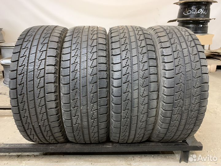 Nexen Winguard Ice 215/65 R16 98Q