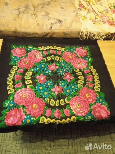 Русские платки времён СССР