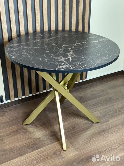 Стол кухонный круглый