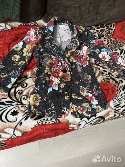 Пиджак женский 42 44