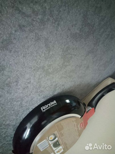 Сковорода новая