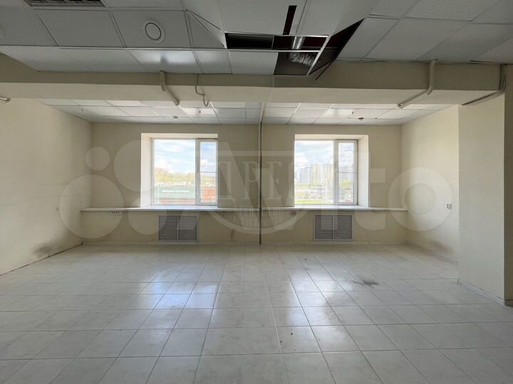 Сдам помещение свободного назначения, 122.5 м²