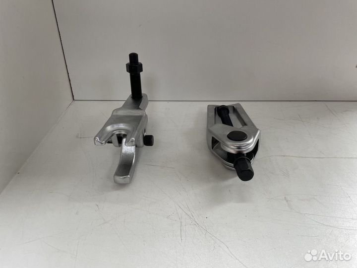 Съемник AE&T TA-B1032