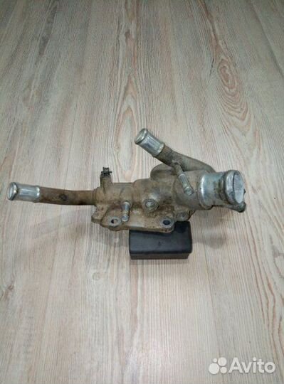 Термостат корпус Nissan tiida