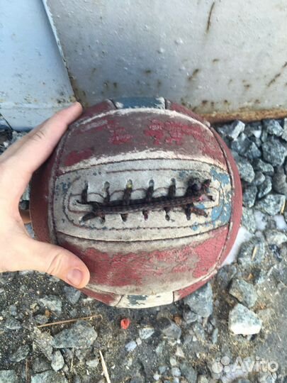 Мяч футбольный