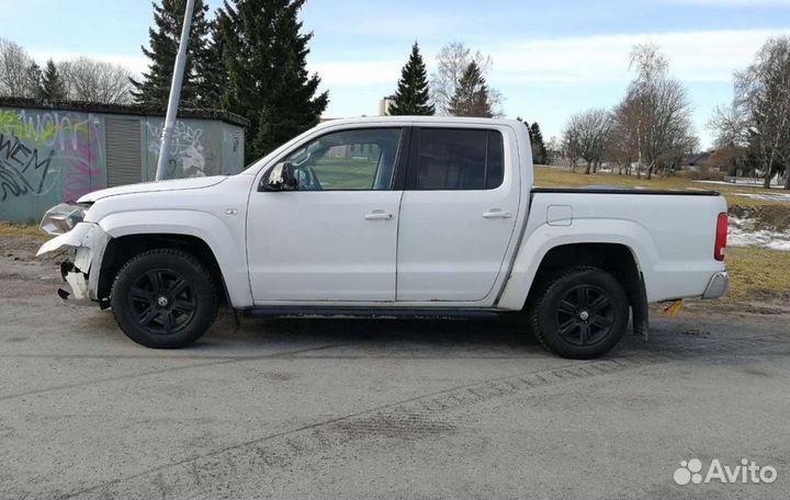 Volkswagen Amarok 2011 г на запчасти