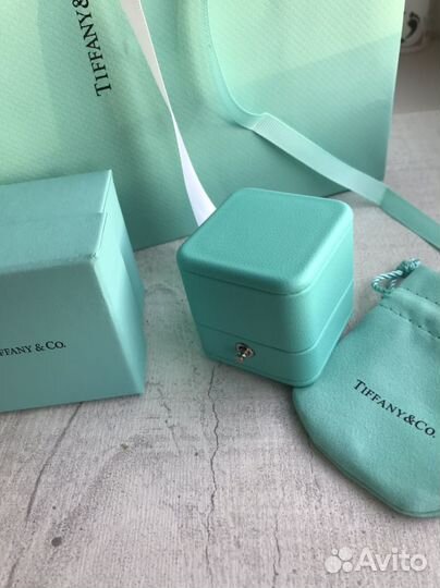 Коробка ддя обручальных колец tiffany