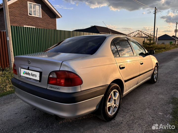 Toyota Avensis 1.6 МТ, 1999, 311 200 км