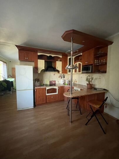 2-к. квартира, 90 м², 1/5 эт.