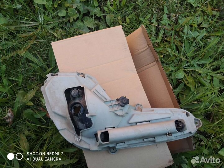 Противотуманка левая на хендай Солярис