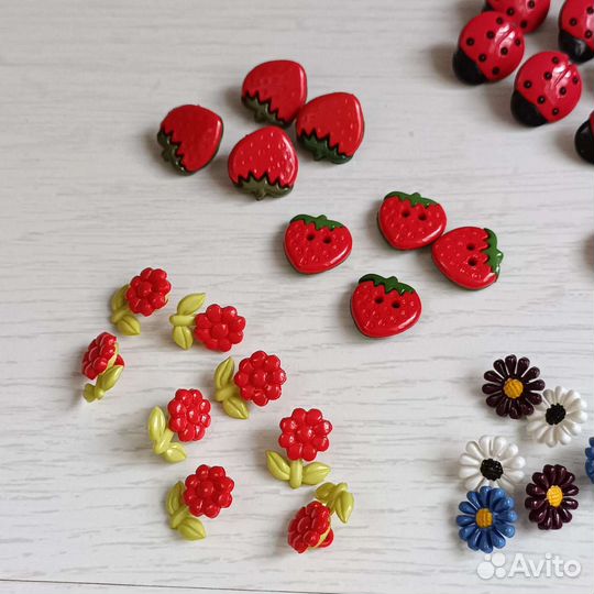 Декоративные пуговицы