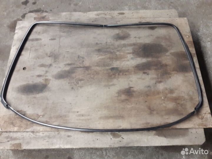 Молдинг заднего стекла Mercedes W220 A2206700122