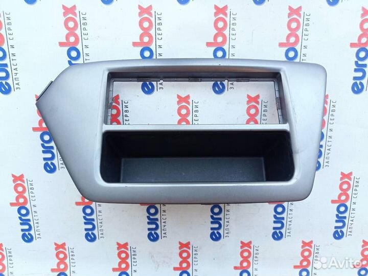 Рамка магнитолы Kia RIO 2011