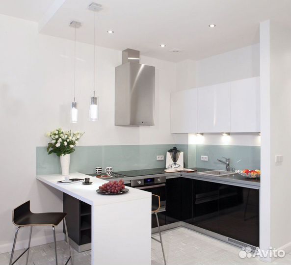 Кухонный гарнитур в современном стиле