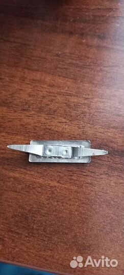 Фурнитура, пуговица оригинал новое Versace