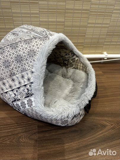 Домик лежанка для кошки и собаки
