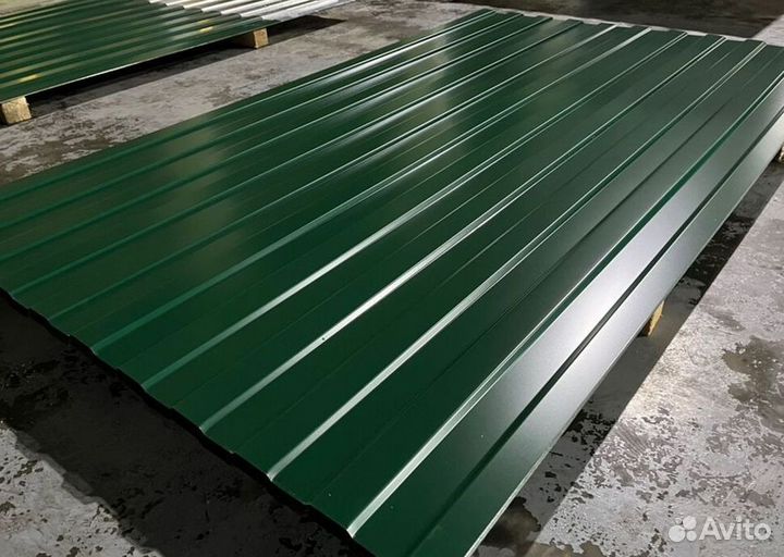 Профлист заборный С8 зелёный (0.35) пф1175