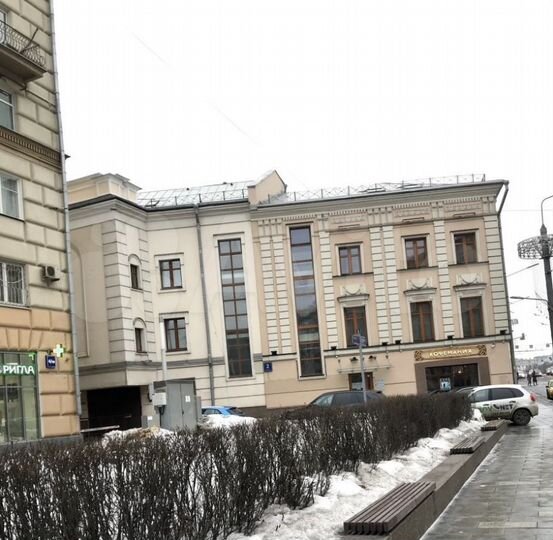 Здание 4 этажа на Полянке, 2821 м²