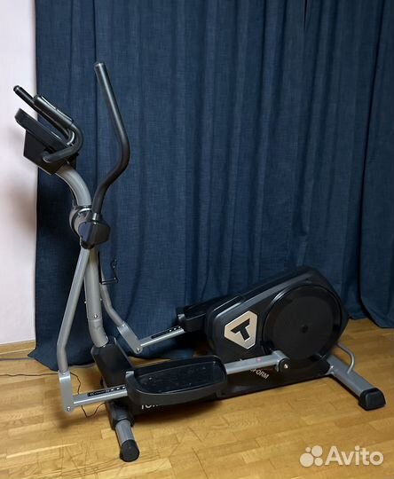 Эллиптический тренажер torneo transform c-540