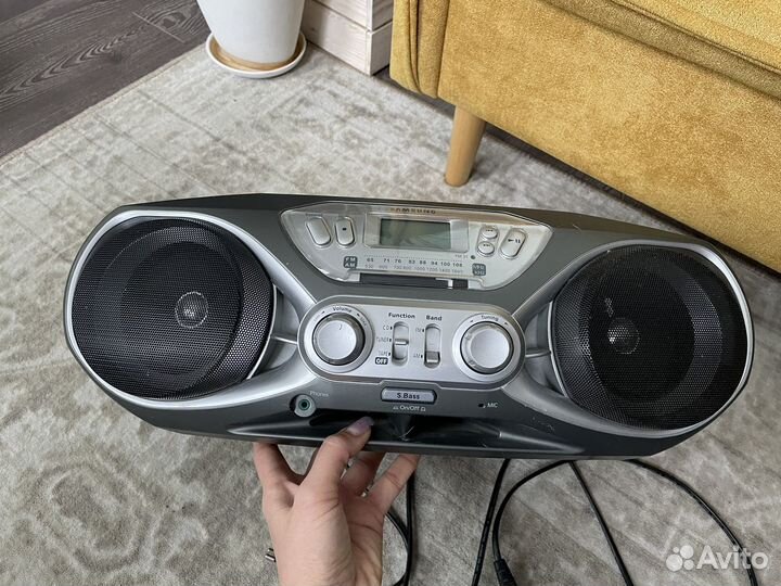 Магнитола бумбокс Samsung из 90-х