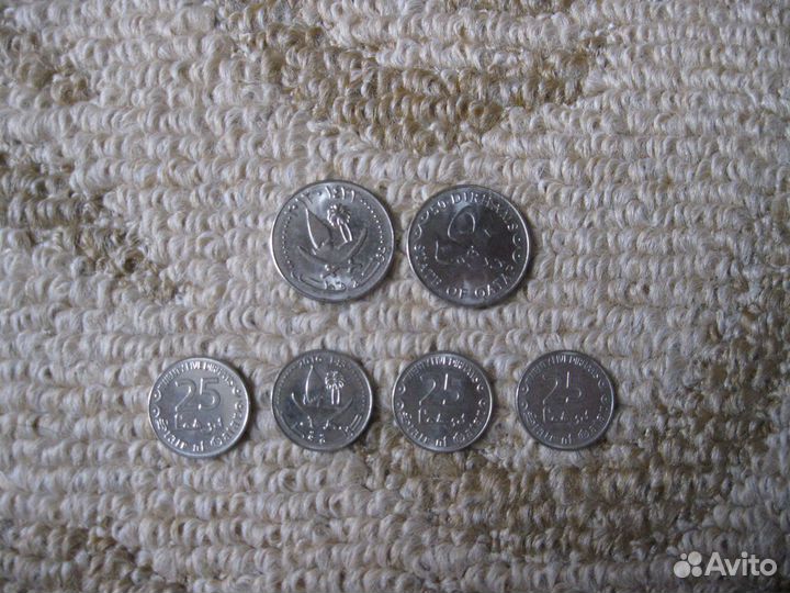 Монеты Катара и Арабских Эмиратов