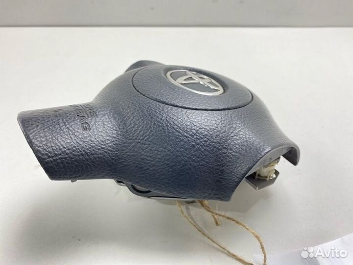 Подушка безопасности Toyota Wish ZNE10G 1zzfe 2003