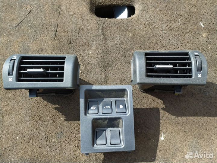 Боковые воздуховоды lexus RX350