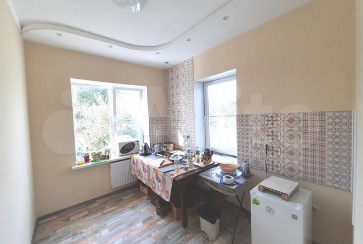 Дом 210 м² на участке 8 сот.