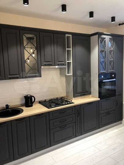 1-к. квартира, 42 м², 8/8 эт.