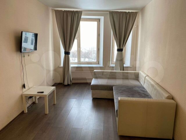 1-к. квартира, 42 м², 10/12 эт.